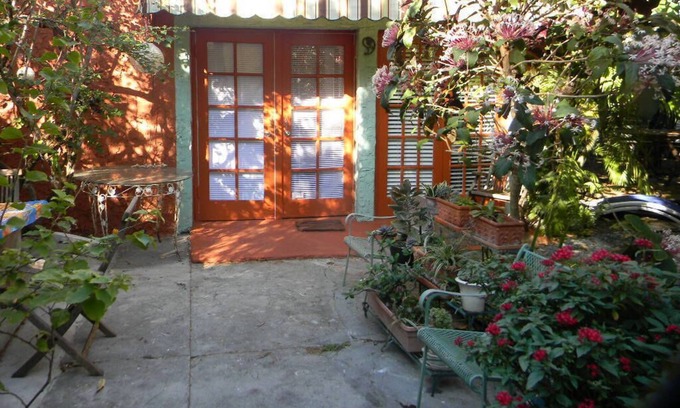 East Little Havana Cottage | Charming Garden Cottage Close To The City Center, Health District & Wynwood