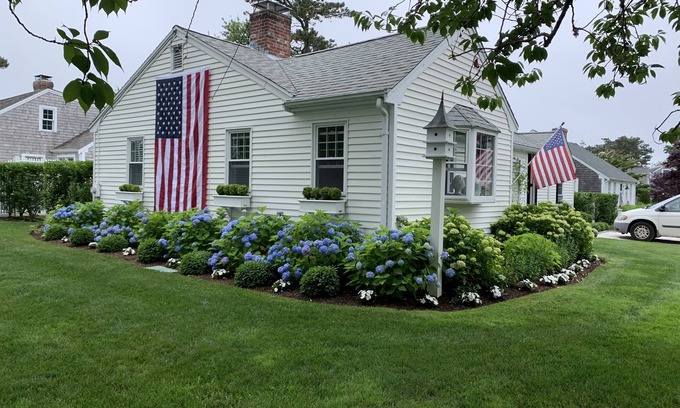 Chatham House | Charming/Great Location/Walk to town/baseball field