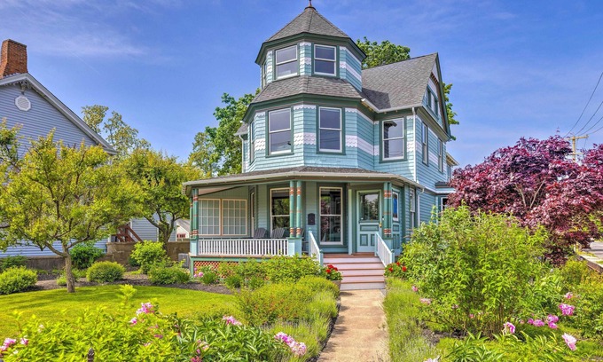 Greenport Apartment | Charming Greenport Gem 1, 1 Mile to Ferry!
