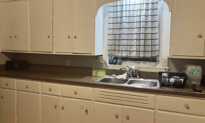 Glens Falls Apartment | Charming Ground floor 2-bedroom apartment with WiFi, AC in tranquil Glens Falls