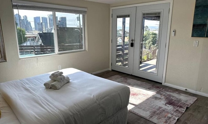 Bankers Hill House | Charming Guest House in SD