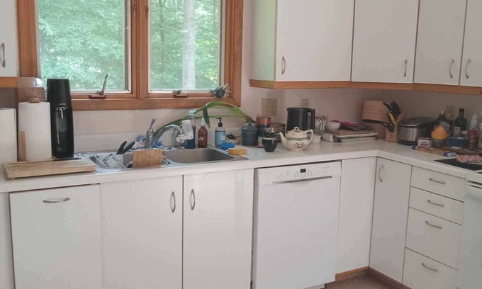 Saint Andrews House | Charming guest suite in multi-leveled house in Sewanee.