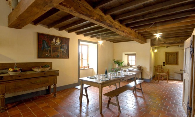 Saint-Just-la-Pendue Cottage | Charming house with spa, sauna and garden for 12 people