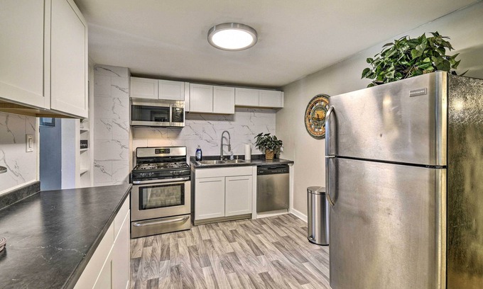 Hampton House | Charming Hampton Home < 2 Mi to Buckroe Beach