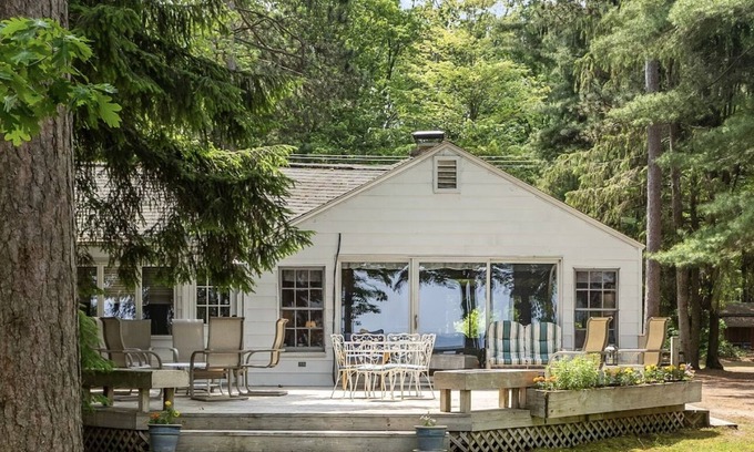 Higgins Lake Cottage | Charming Higgins Lake Lakefront Cottage with private dock and gorgeous views