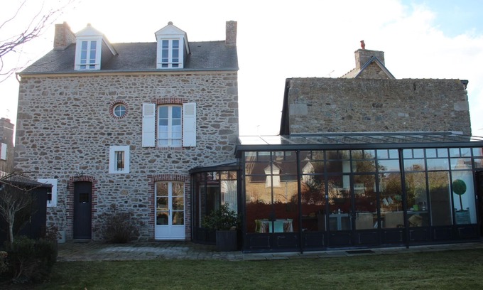 Saint-Briac-sur-Mer House | Charming house with high-end services, located 300 m from the beaches
