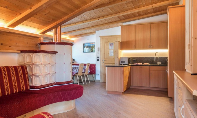 Canazei Apartment | Charming Holiday Apartment “Villa Doris”with Mountain View