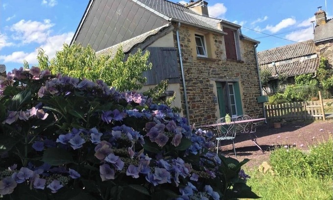 Neant-sur-Yvel House | Charming holidays in Broceliande au gîte de la Grée