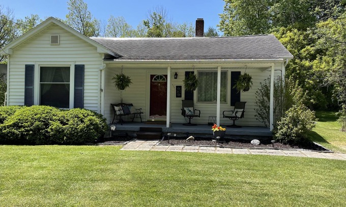 Montour Falls House | CHARMING HOME CLOSE TO WATKINS GLEN!