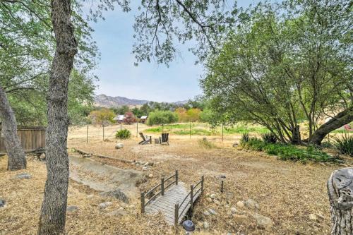 Three Rivers House | Charming Home Less Than 10 Mi to Sequoia Natl Park!