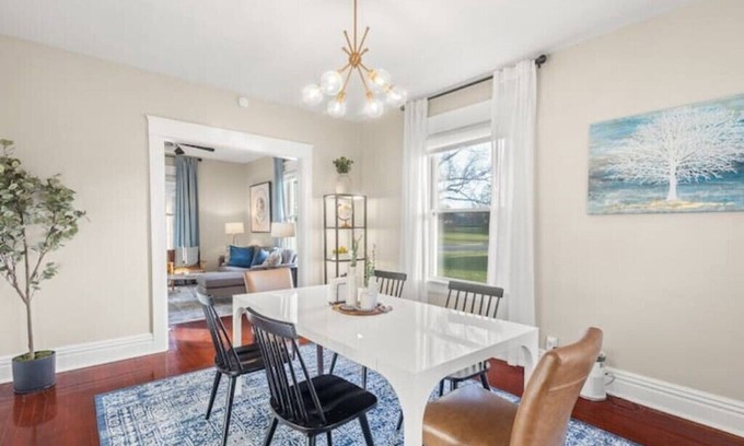 Fort Wayne House | Charming Home Near Memorial Parkn
