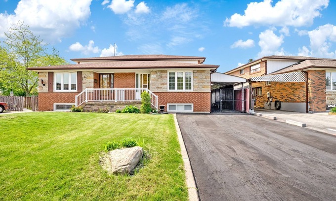 Malton House | Charming Home with Parking & Private Fenced Yard