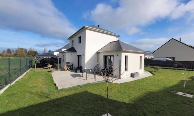 Chemilly-sur-Yonne House | Charming house 10 minutes from the beach