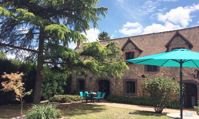 Bretagnolles House | Charming house for 6 to 8 people 1 hour from Paris in a village on the edge of a forest