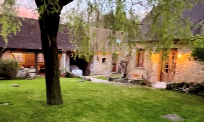 Dampsmesnil Cottage | Charming house in the heart of the Vexin Normand 1 hour from Paris and 20 mn from Giverny