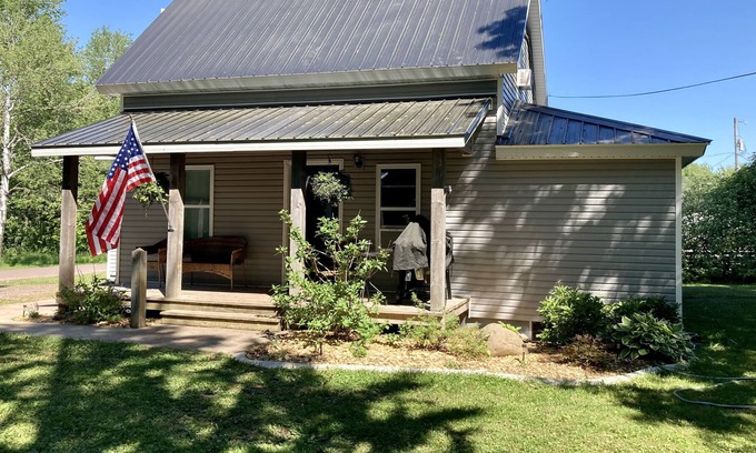 Atlantic Mine House | Charming House minutes from local attractions!