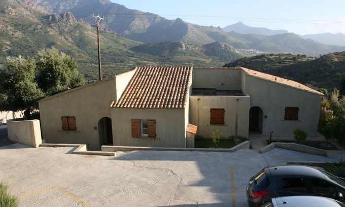 Montegrosso House | charming house with private pool 15 minutes from the seaside