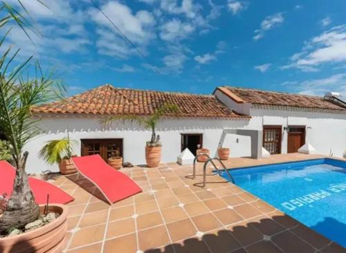 Valle de Guerra House | Charming house with shared pool in San Cristóbal de La Laguna