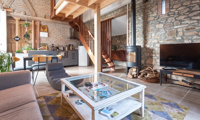 Coutances House | Charming independent cottage 12km from the sea