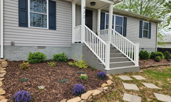 Gilbertsville House | Charming Lake Area 3-bedroom Home