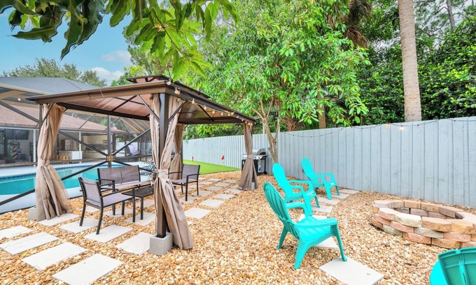 Lake Worth House | Charming Lake Worth Fun House with heated pool, game room, mini golf, WiFi!