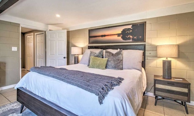 Clermont Apartment | Charming Lakefront Apt. Near Disney