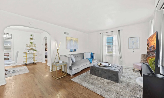 Audubon Apartment | Charming Louisville Apt w/Parking|Great Location!