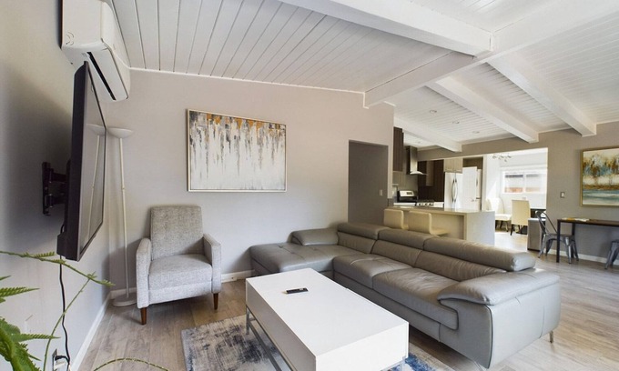 Menlo Park House | Charming Menlo Park 4BR w/Backyard, nr Trail & Shuttle, by Blueground