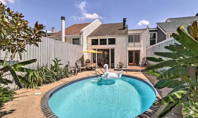 Neartown House | Charming Montrose Townhome with Private Pool!