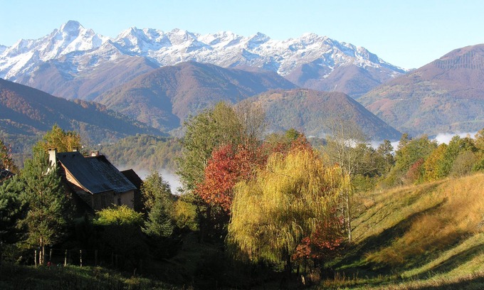 Oust House | Charming mountain house with magnificent views of Mont Valier