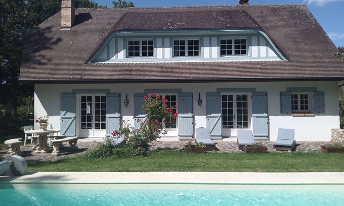 Corneville-sur-Risle House | CHARMING NORMAN HOUSE IN A WOODED PARK, 30 mns FROM THE SEA