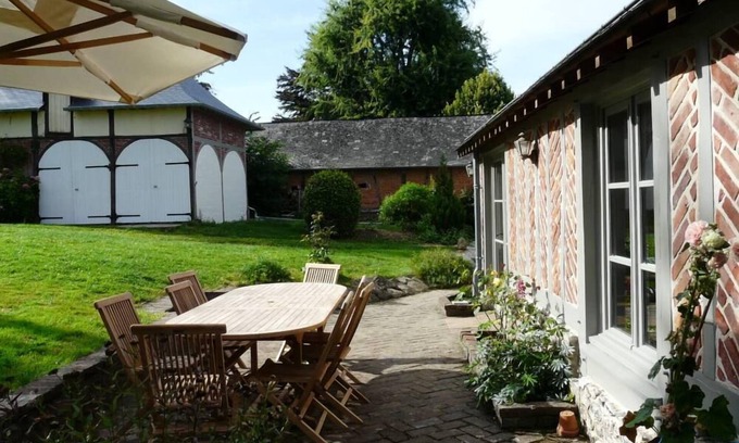 Saint-Lucien Cottage | Charming Norman house