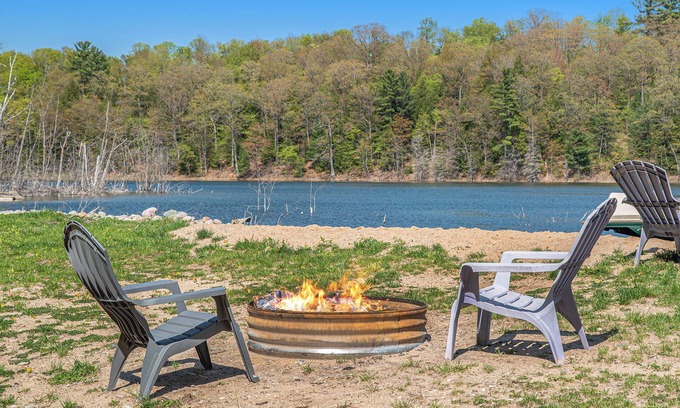 Gaylord Cabin | Charming Northern Michigan Lakefront Cabin + Boats