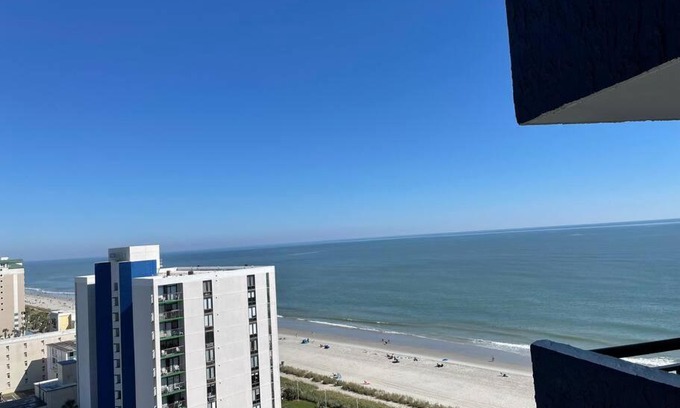 Myrtle Beach Apartment | Charming ocean view condo! Bluewater Resort