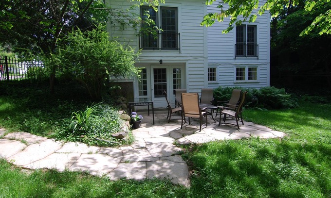Angell Apartment | Charming Patio Apartment – ideally located near Arboretum, Downtown, UM Hospital