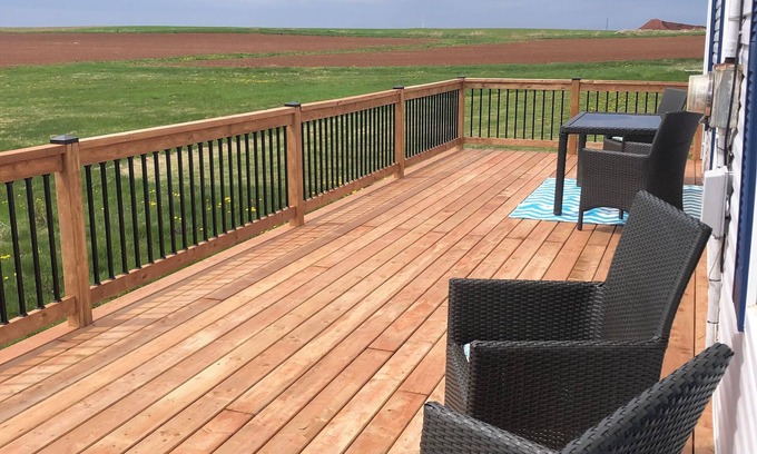 Souris House | Charming PEI farmhouse with beach access