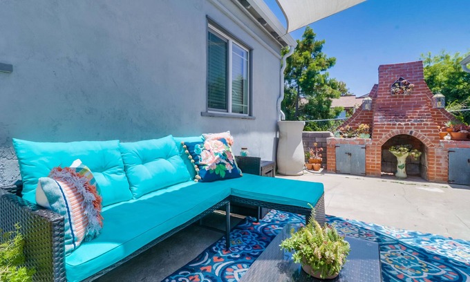 La Mesa Cottage | Charming, private, pet friendly cottage close to all that San Diego has to offer