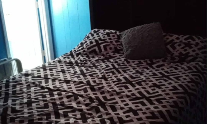 Murfreesboro House | Charming private room with a private bathroom and WiFi, AC in Murfreesboro