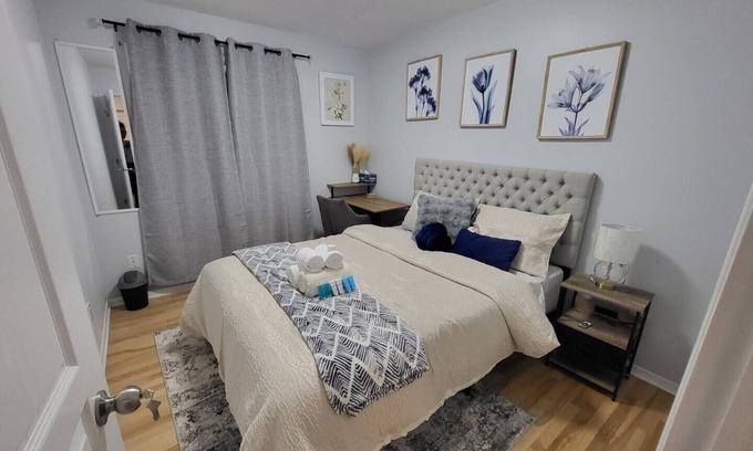 Aylmer House | Charming private room for rent in Gatineau (Aylmer sector), near Ottawa.