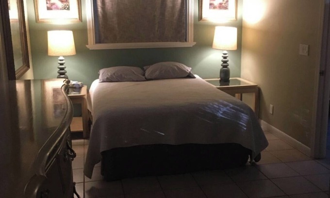 Boynton Beach House | Charming Private Bedroom on a Palm Tree Farm