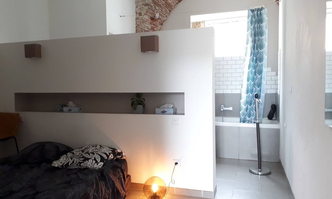 Bompas Apartment | Charming, quiet and functional apartment with a garden. Free parking in front