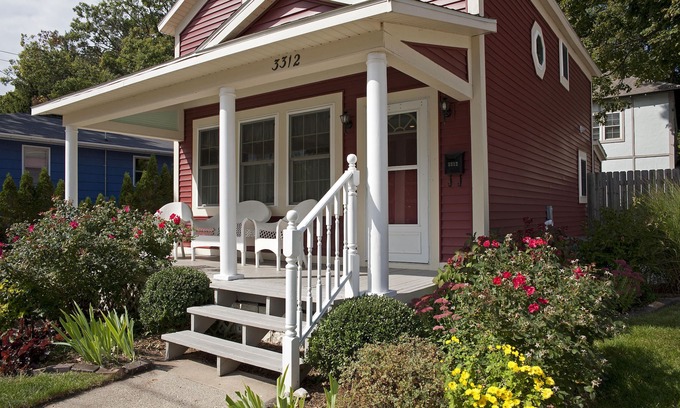 Beachwood-Bluffton House | Charming RedBird Cottage- On A Back Dune, Walk To The Beach