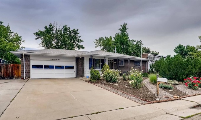 Highlands House | Charming Remodeled 3 Bedroom Home with Huge Yard Close to Parks and Shopping