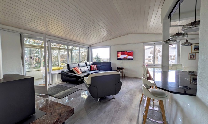 La Neuveville House | Charming Renovated Villa with Lush Garden & Hot Tub , La Neuveville, Switzerland