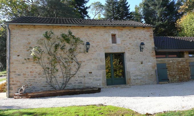 Daglan Cottage | Charming renovated bakehouse near Daglan, Perigord Noir