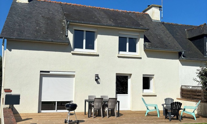 Plelo House | Charming renovated cottage in Plélo