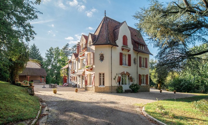 Saint-Gence House | Charming residence in a park of ancient trees with swimming pool and Jaccuzi