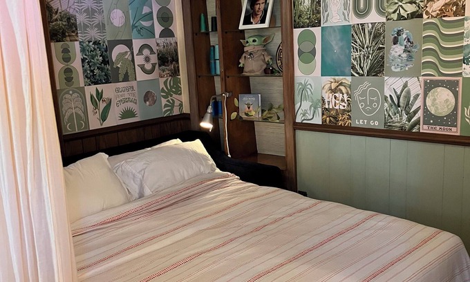 Chevy Chase Apartment | Charming retro Apartment in Chevy Chase Canyon, Rose Bowl adjacent.