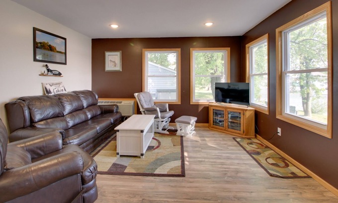 Watab Cabin | Charming Rice Cabin w/ Lake Access & Dock!