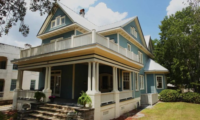 Riverside House | Charming Riverside/Avondale Award Winning Historical Home! Family/pet friendly!
